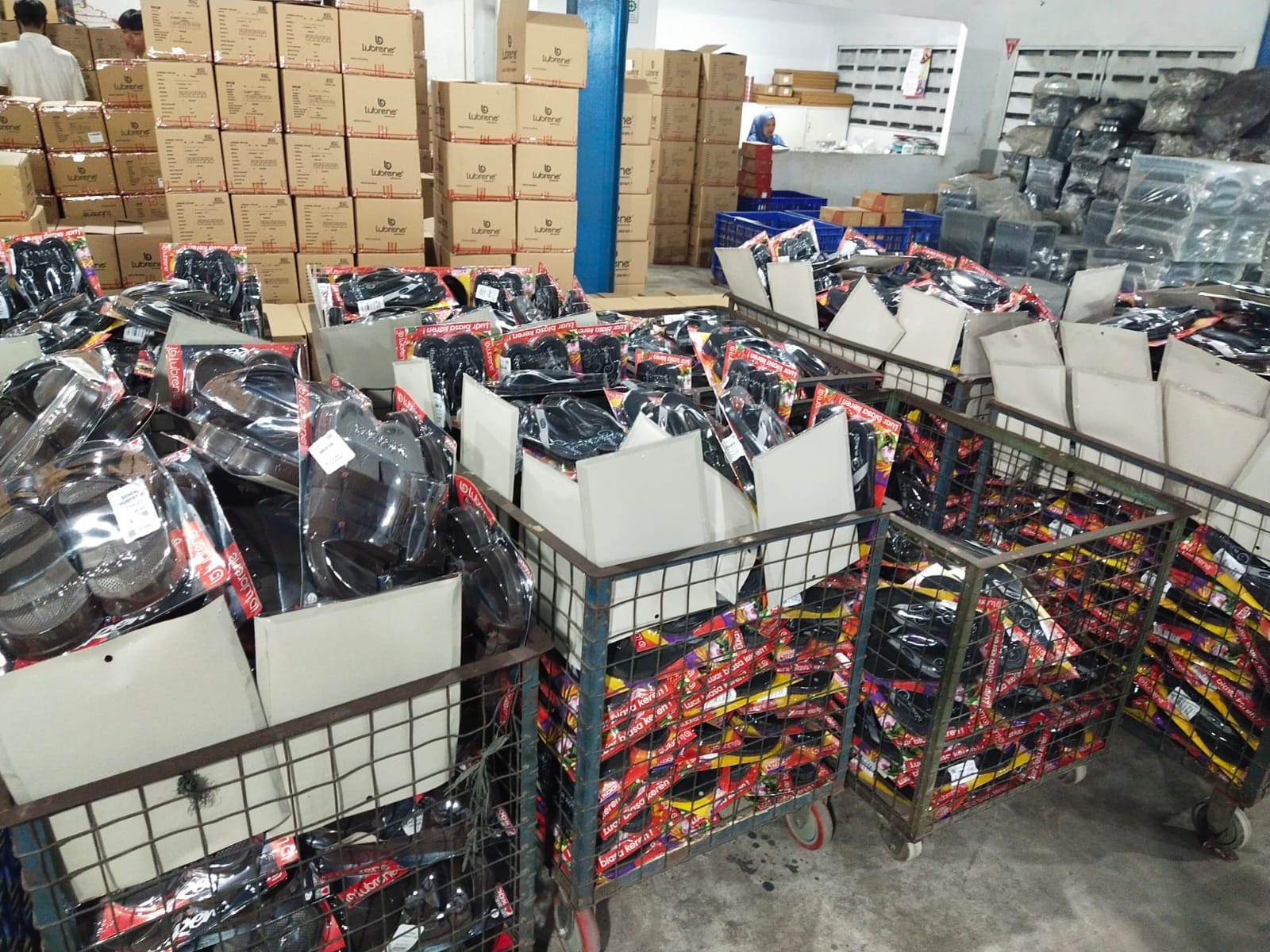 Lini produksi — Tangerang, Banten